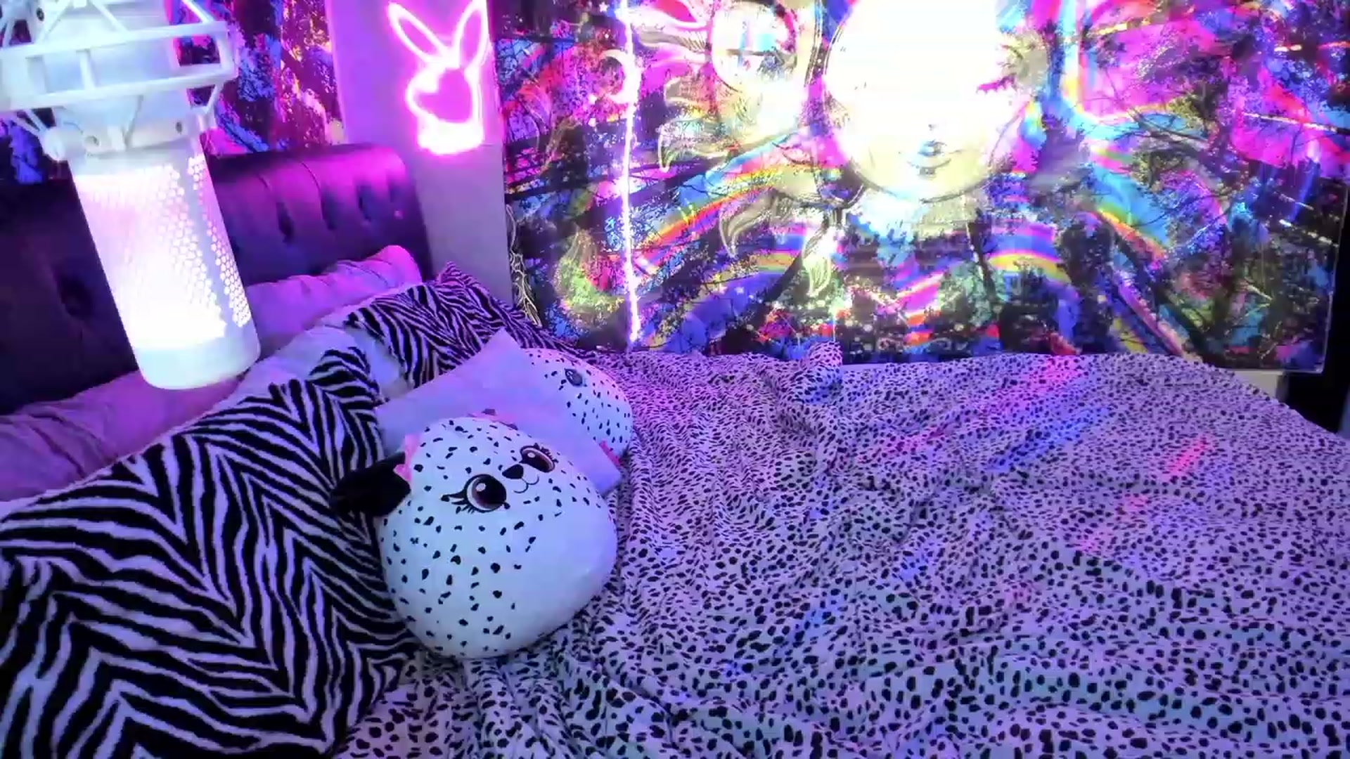 Gallery image thumbnail from Xo_belle's myfreecams stream on, 07/01/2023, 02:06 image 2 of 20
