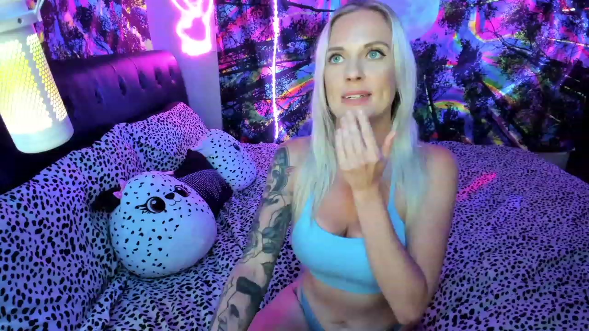 Gallery image thumbnail from Xo_belle's myfreecams stream on, 07/08/2023, 05:14 image 9 of 20