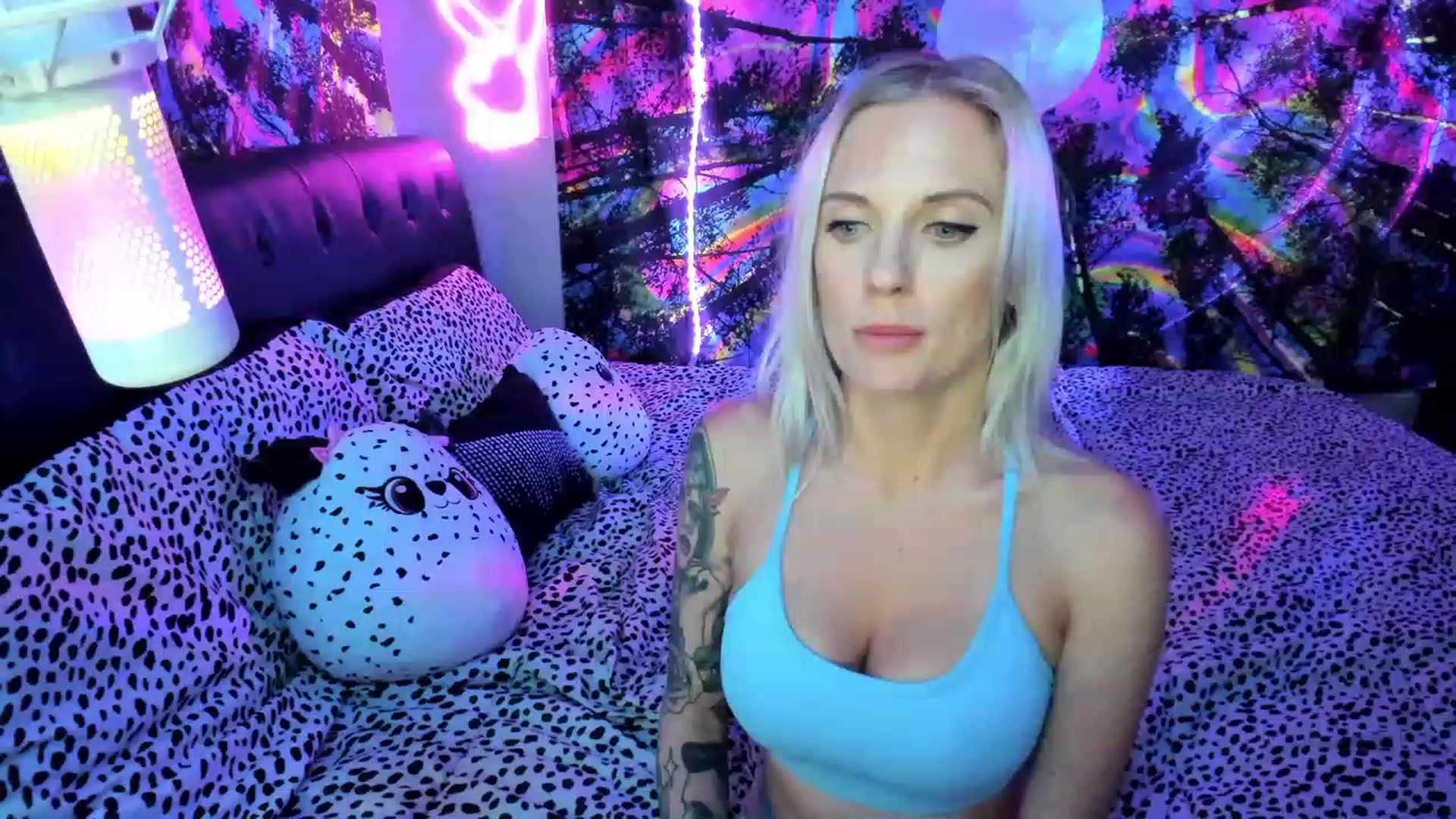 Gallery image thumbnail from Xo_belle's myfreecams stream on, 07/08/2023, 08:52 image 4 of 20
