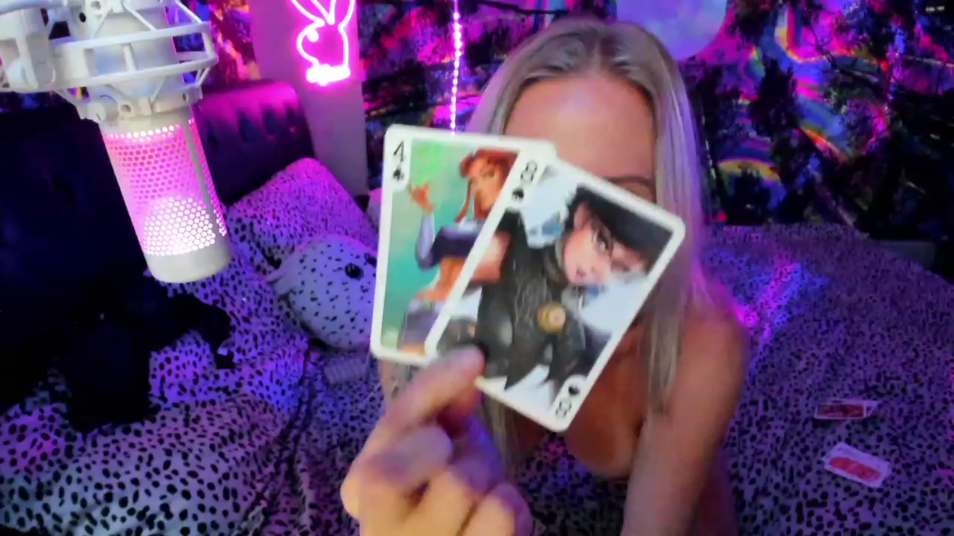 Gallery image thumbnail from Xo_belle's myfreecams stream on, 07/11/2023, 08:32 image 17 of 20