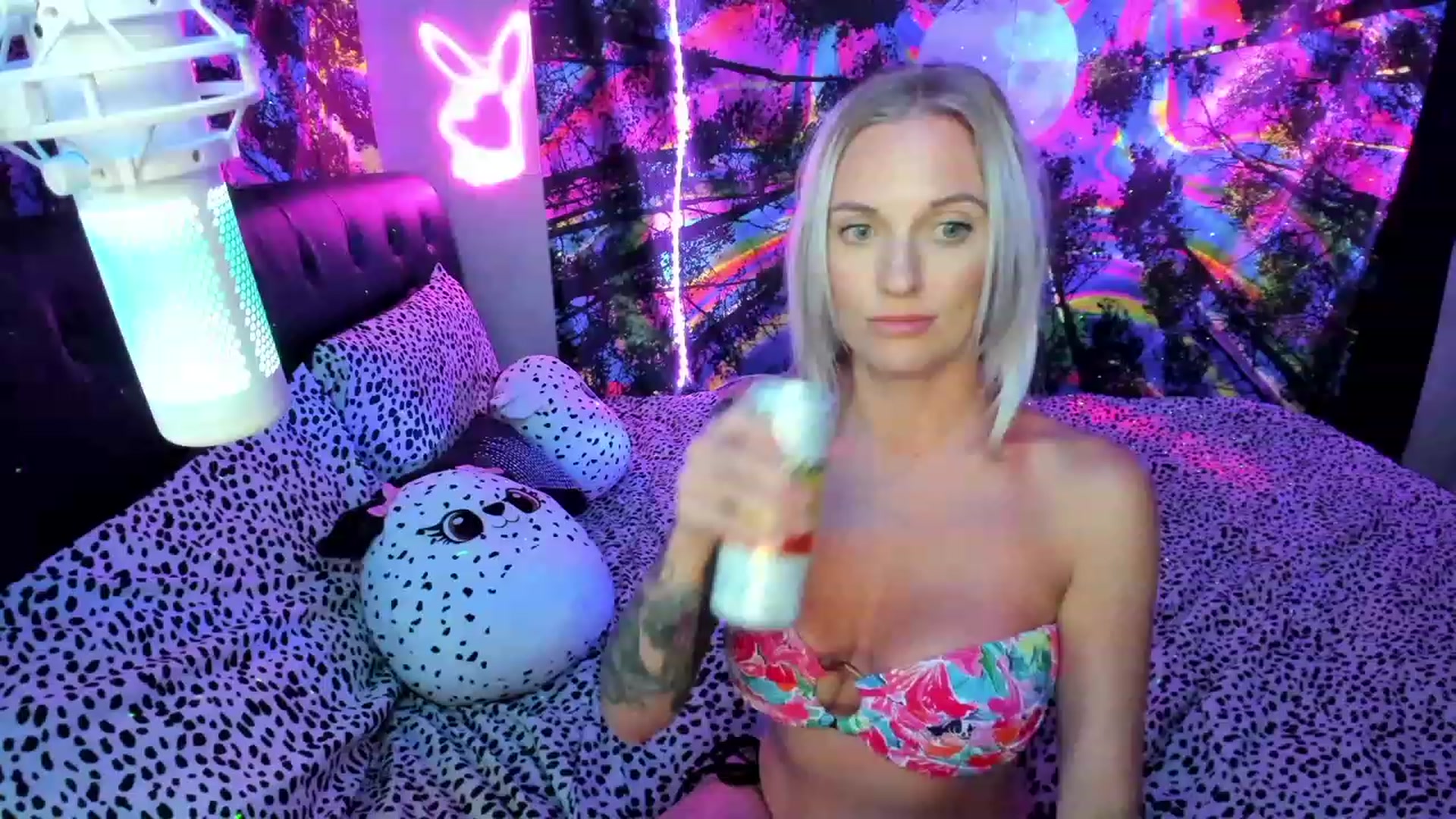 Gallery image thumbnail from Xo_belle's myfreecams stream on, 07/13/2023, 08:29 image 2 of 20