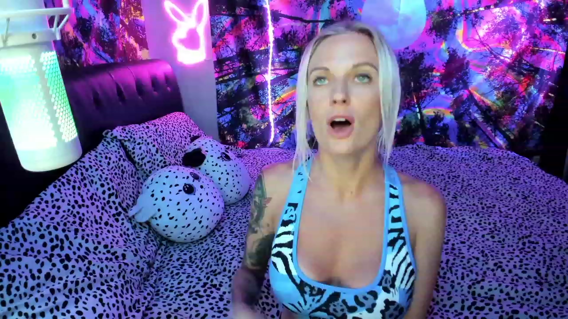 Gallery image thumbnail from Xo_belle's myfreecams stream on, 07/14/2023, 05:11 image 4 of 20