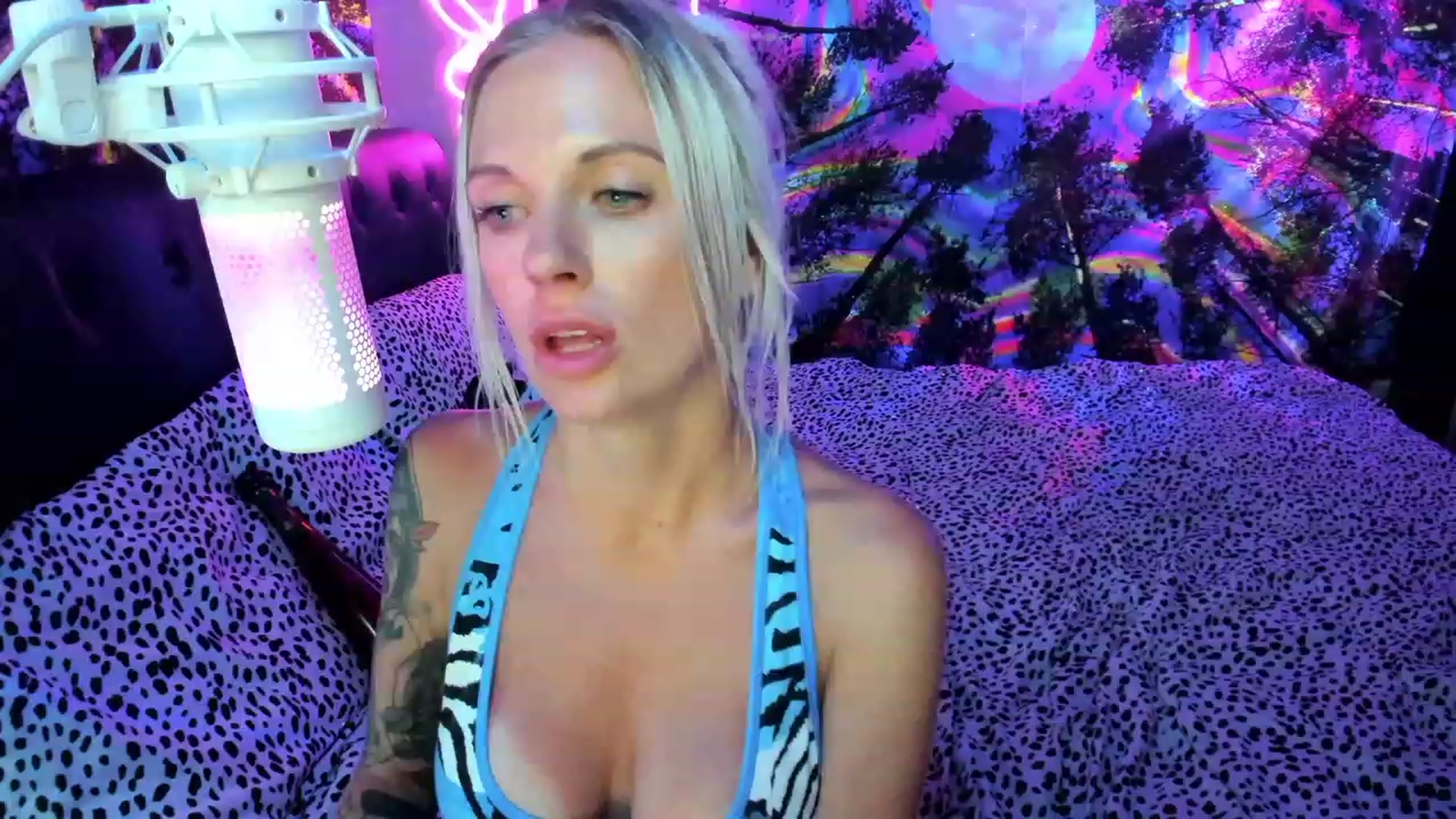 Gallery image thumbnail from Xo_belle's myfreecams stream on, 07/14/2023, 09:13 image 10 of 20
