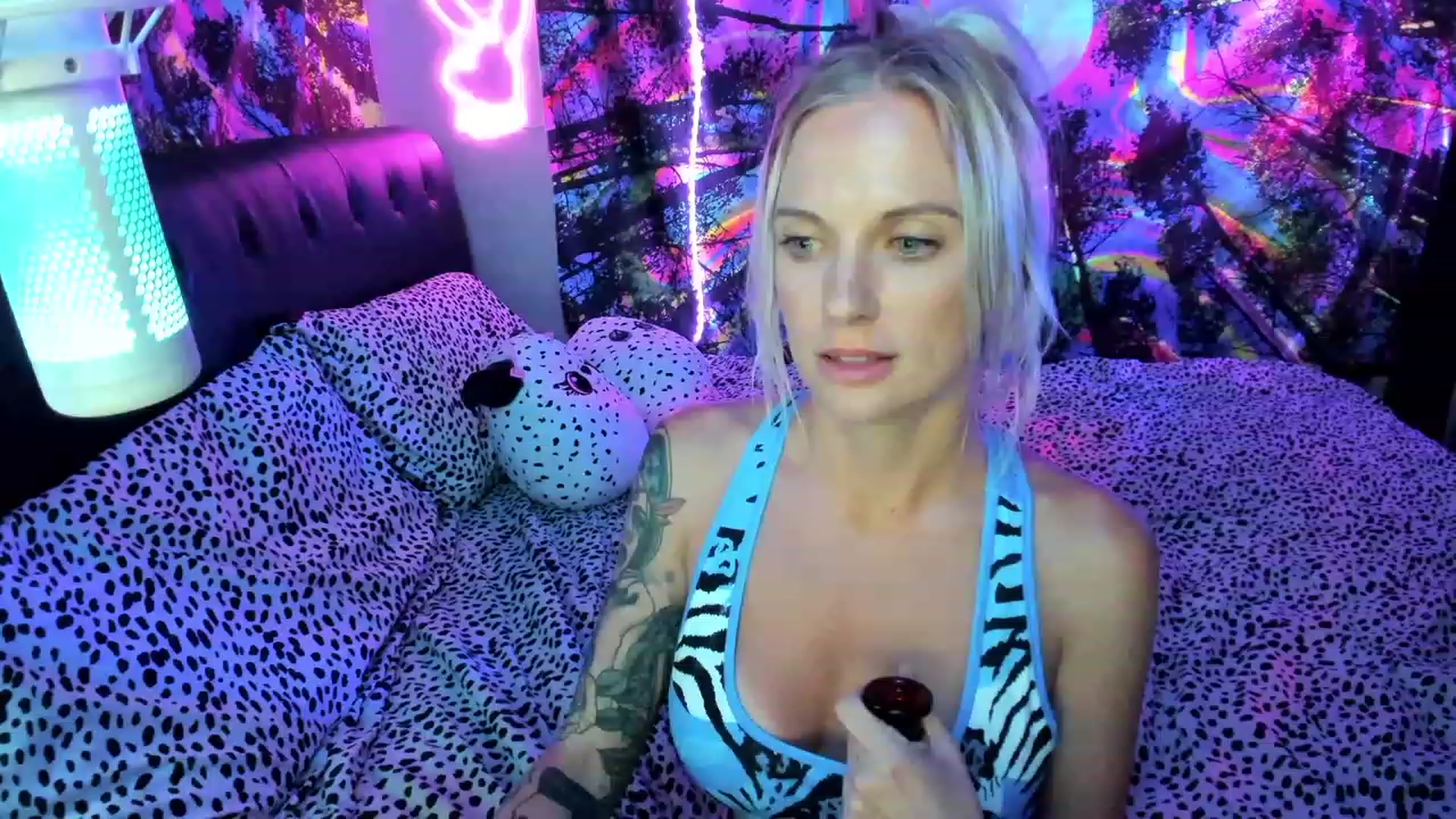 Gallery image thumbnail from Xo_belle's myfreecams stream on, 07/14/2023, 09:13 image 7 of 20