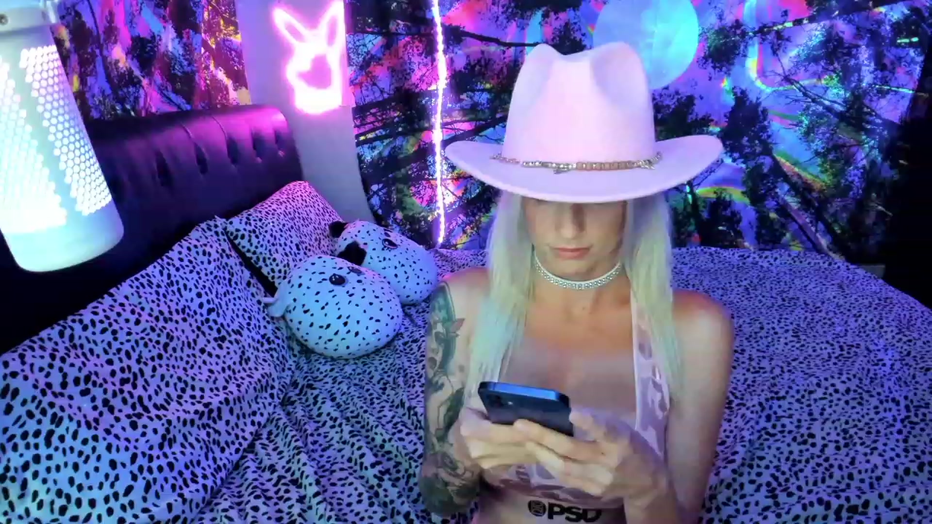 Gallery image thumbnail from Xo_belle's myfreecams stream on, 07/16/2023, 05:20 image 11 of 20