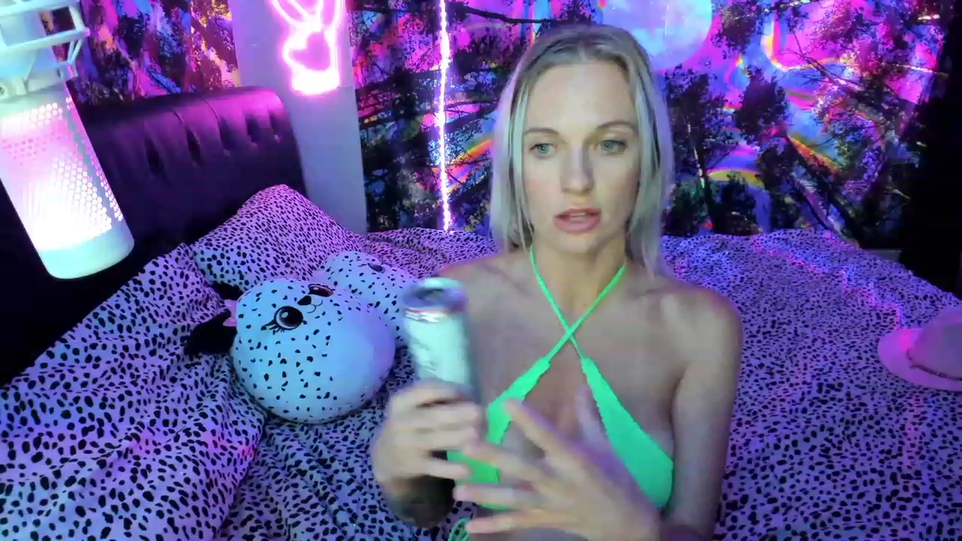 Gallery image thumbnail from Xo_belle's myfreecams stream on, 07/19/2023, 09:58 image 5 of 20
