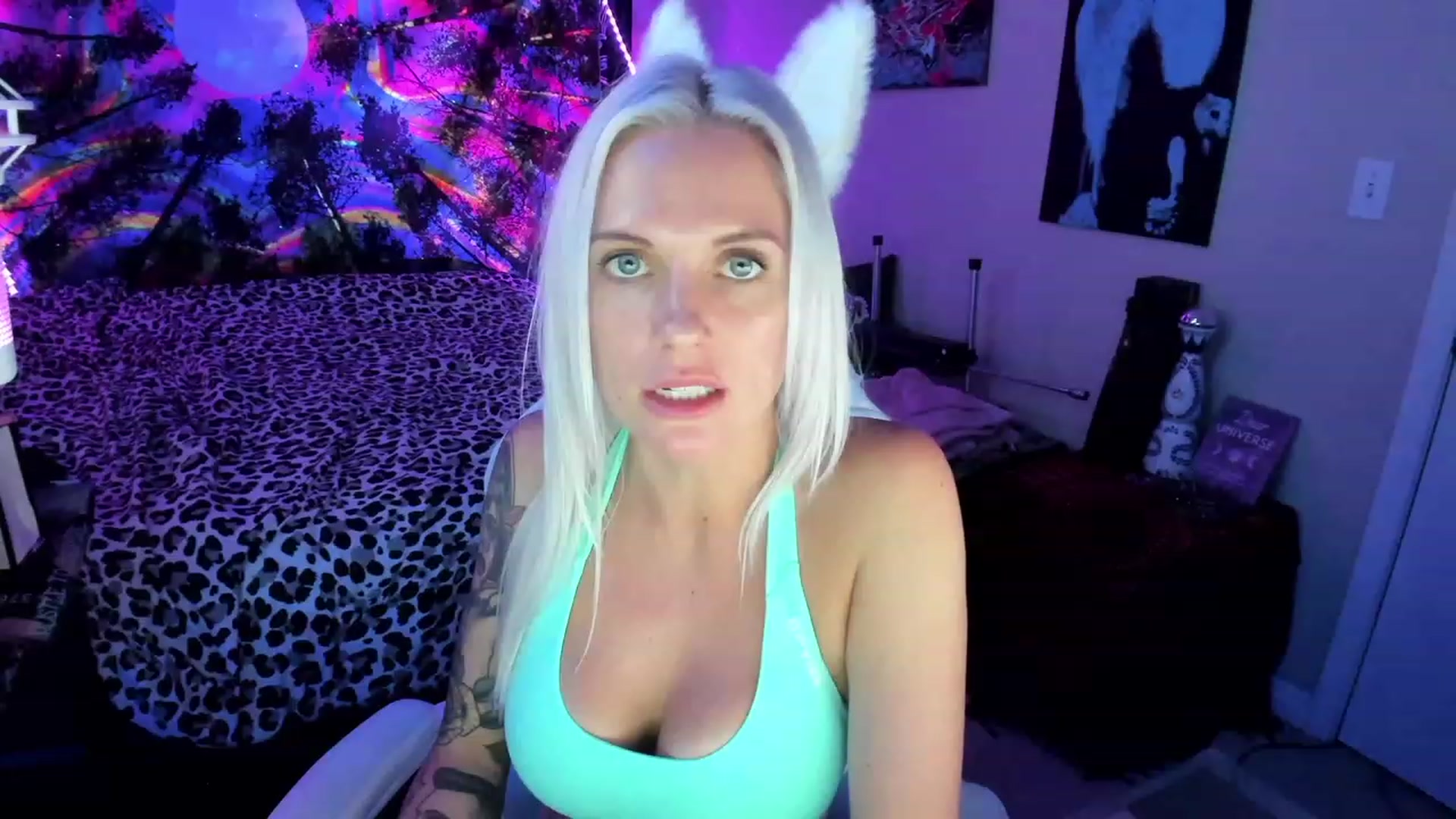 Gallery image thumbnail from Xo_belle's myfreecams stream on, 08/24/2023, 08:18 image 11 of 20