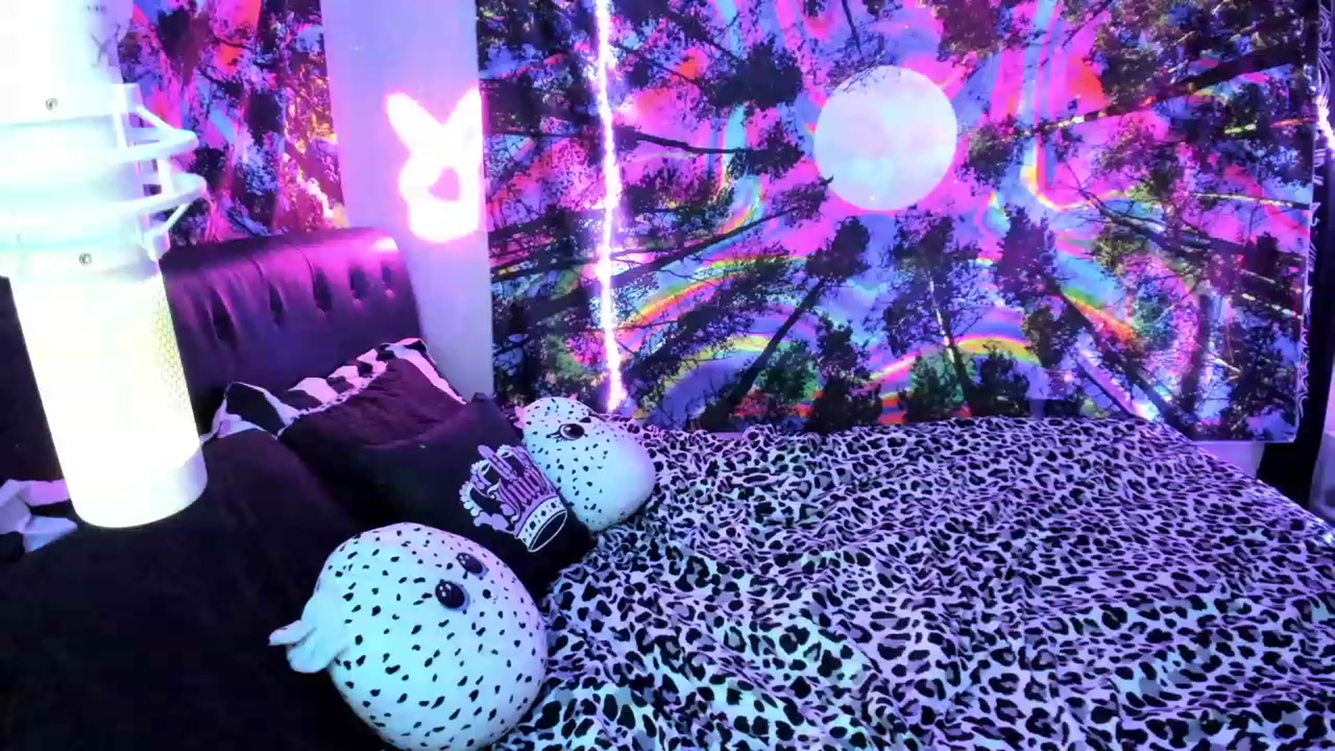 Gallery image thumbnail from Xo_belle's myfreecams stream on, 09/03/2023, 07:09 image 8 of 20