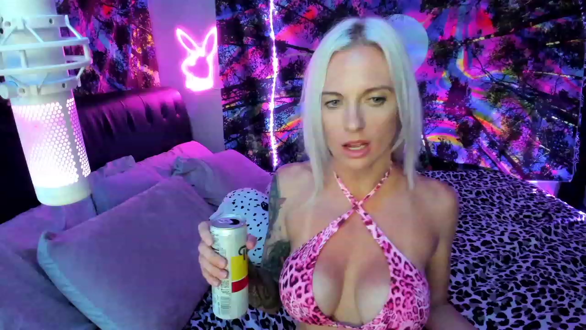 Gallery image thumbnail from Xo_belle's myfreecams stream on, 09/16/2023, 05:51 image 19 of 20