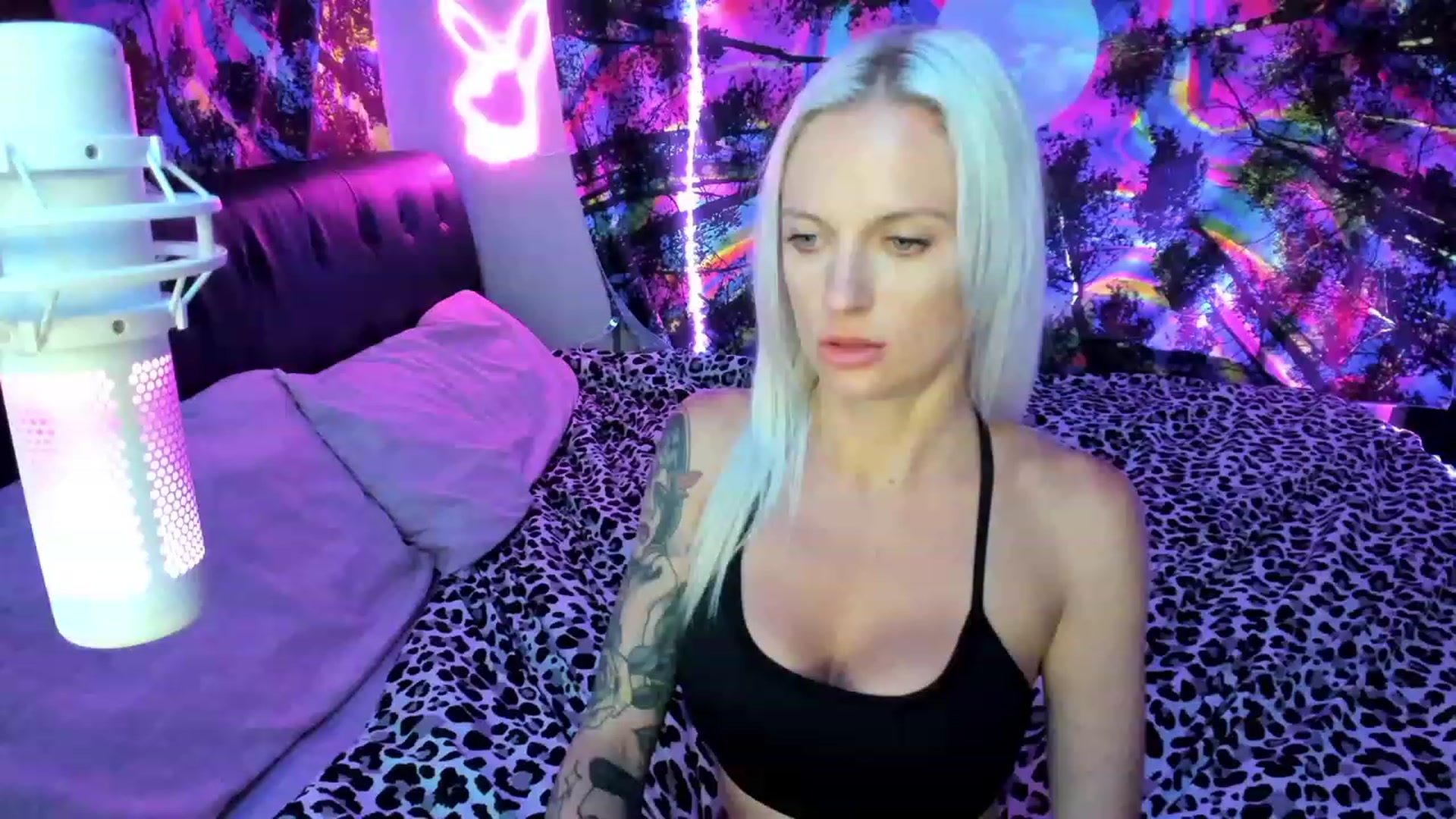 Gallery image thumbnail from Xo_belle's myfreecams stream on, 09/28/2023, 05:54 image 13 of 20