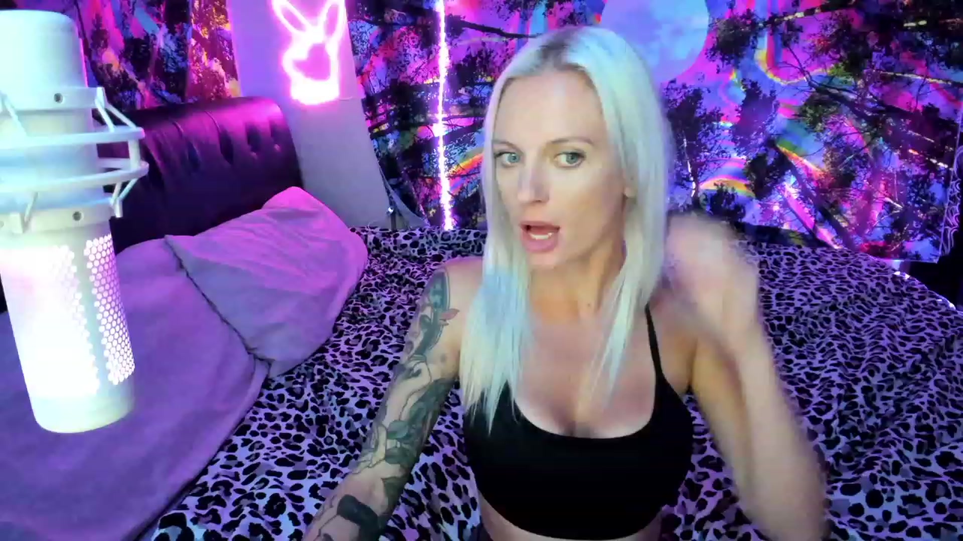 Gallery image thumbnail from Xo_belle's myfreecams stream on, 09/28/2023, 05:54 image 5 of 20