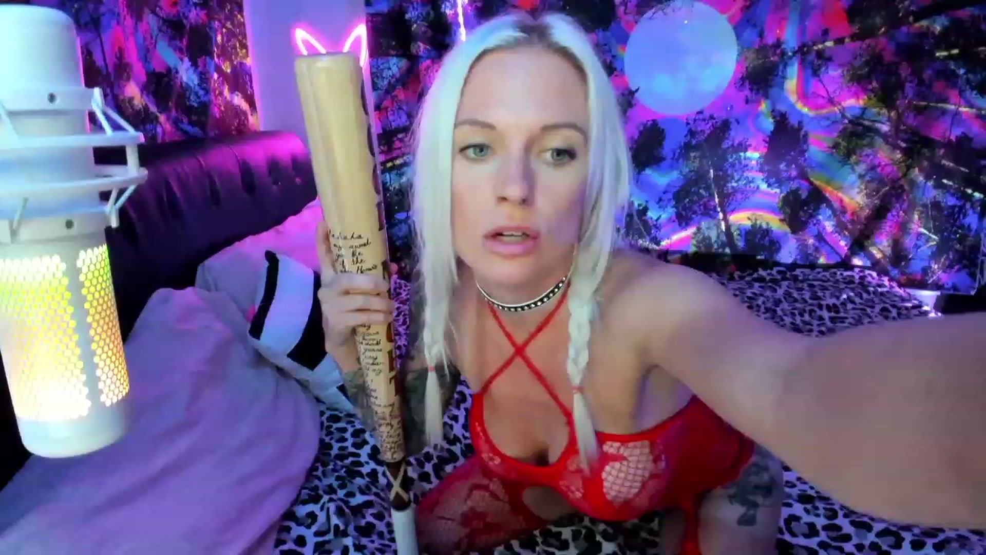 Gallery image thumbnail from Xo_belle's myfreecams stream on, 09/29/2023, 04:01 image 12 of 20