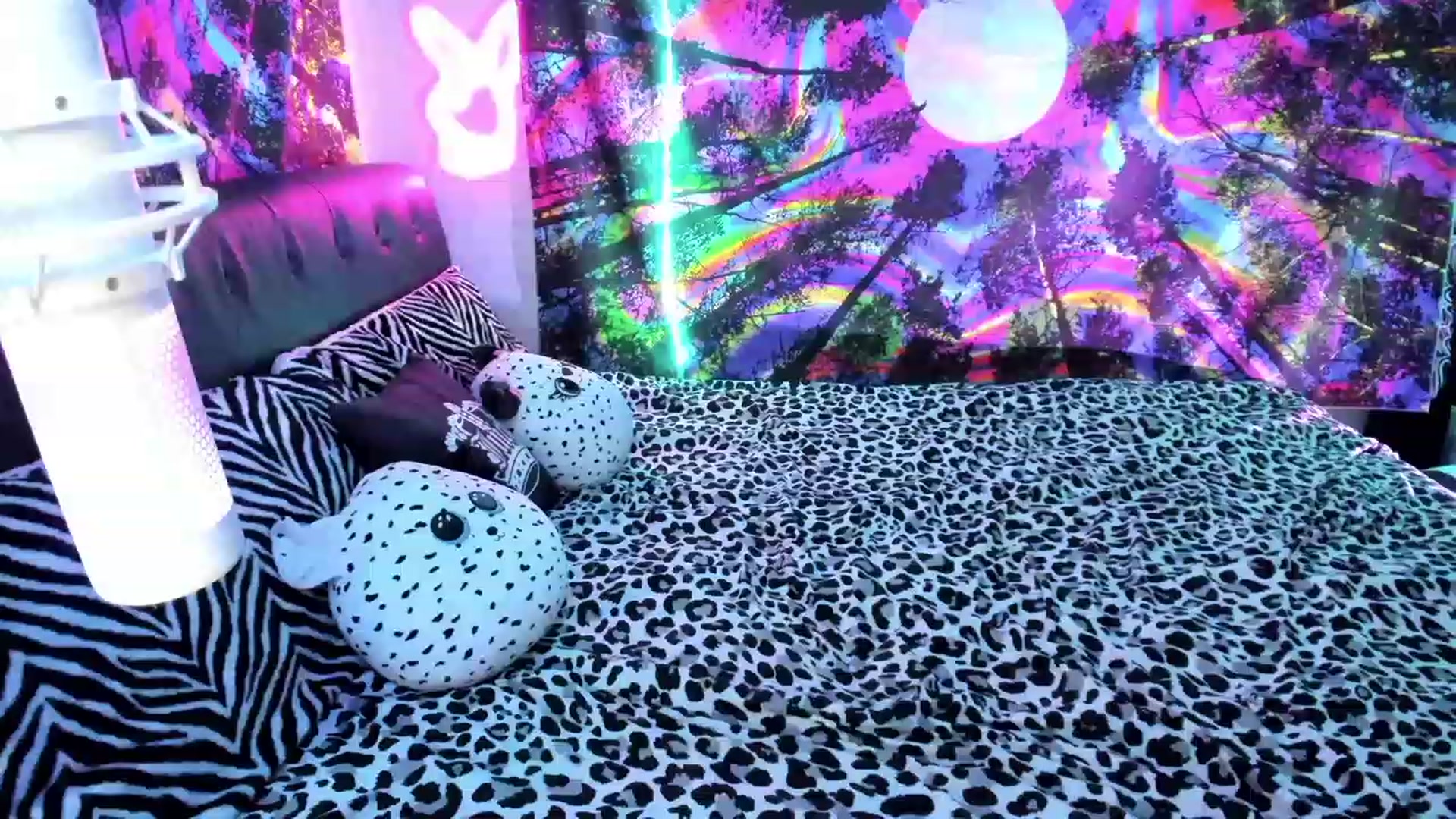 Gallery image thumbnail from Xo_belle's myfreecams stream on, 10/01/2023, 03:08 image 1 of 20
