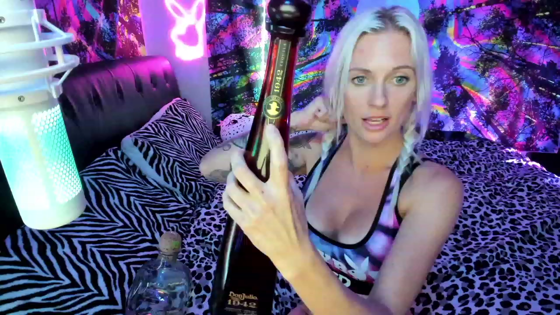 Gallery image thumbnail from Xo_belle's myfreecams stream on, 10/02/2023, 07:27 image 3 of 20