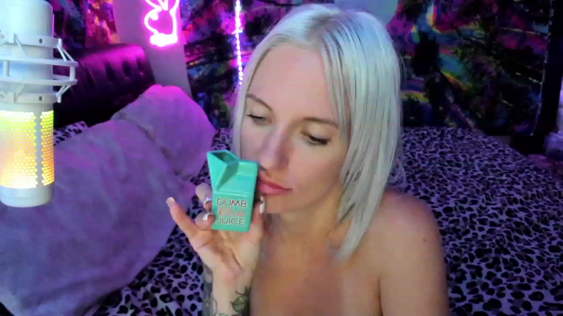 Gallery image thumbnail from Xo_belle's myfreecams stream on, 10/22/2023, 09:58 image 10 of 20