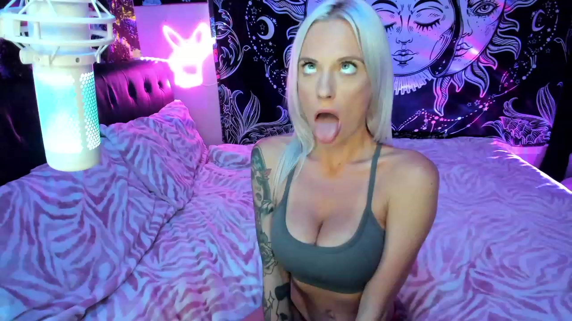 Gallery image thumbnail from Xo_belle's myfreecams stream on, 11/17/2023, 05:58 image 13 of 20
