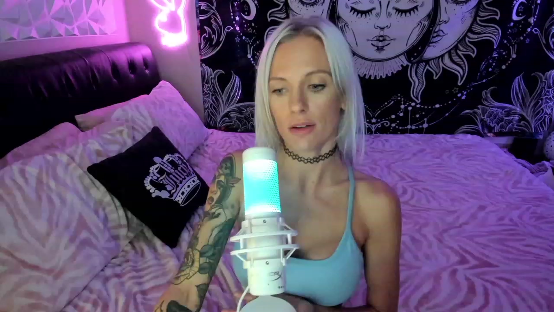 Gallery image thumbnail from Xo_belle's myfreecams stream on, 01/13/2024, 08:13 image 9 of 20