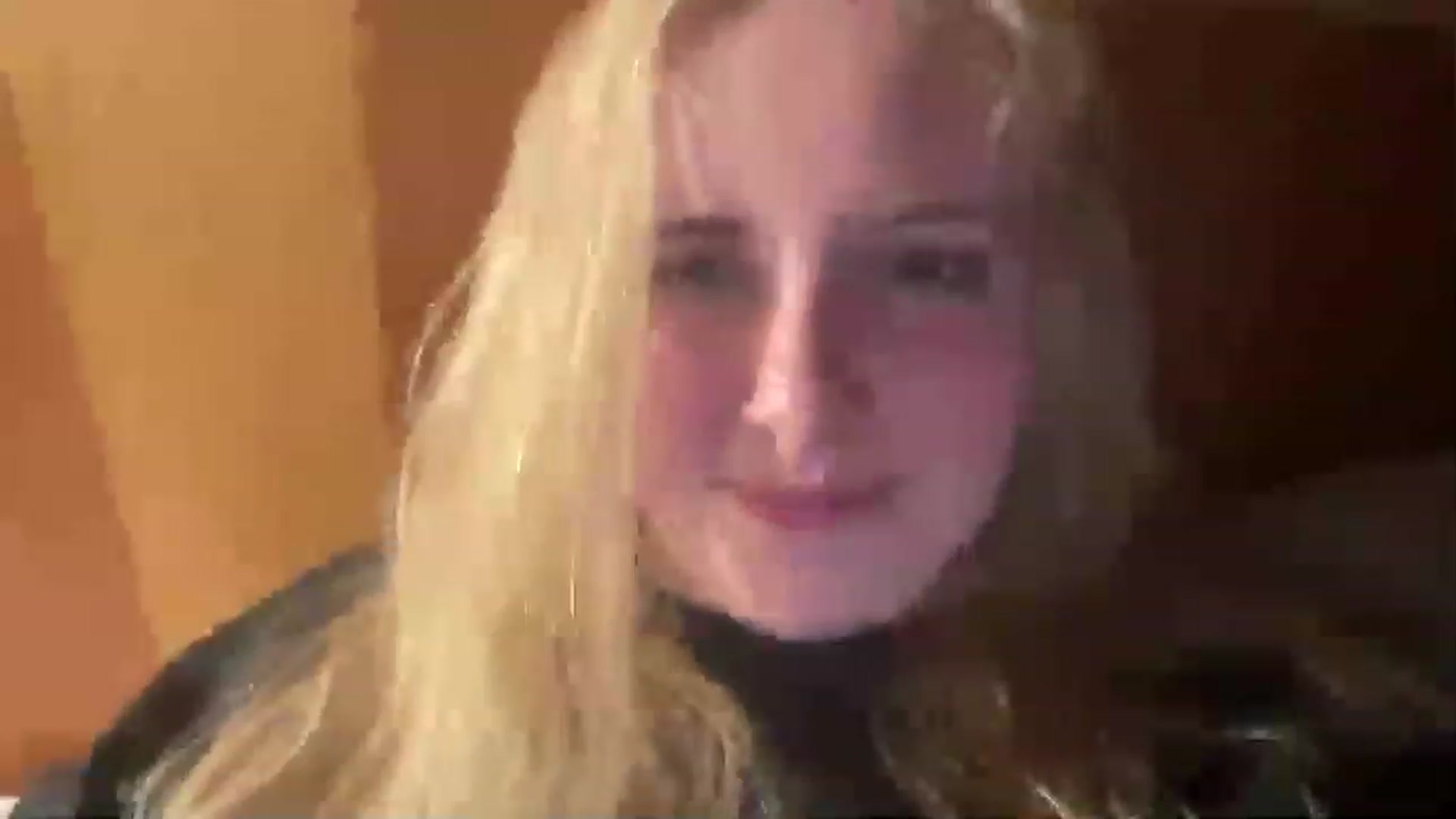 Gallery image thumbnail from Xo_margot_xo's myfreecams stream on, 03/26/2023, 09:26 image 6 of 20