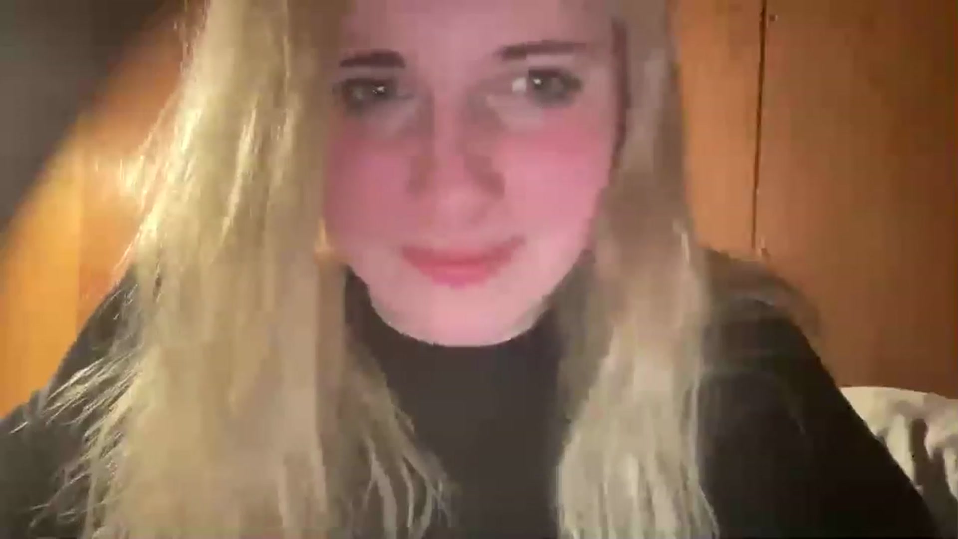 Gallery image thumbnail from Xo_margot_xo's myfreecams stream on, 03/26/2023, 09:26 image 5 of 20