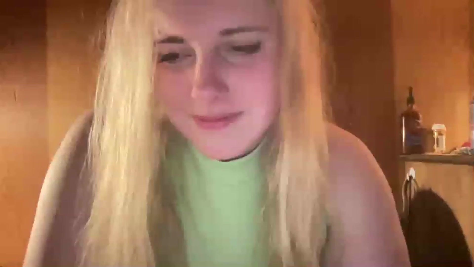 Gallery image thumbnail from Xo_margot_xo's myfreecams stream on, 03/27/2023, 10:12 image 3 of 20