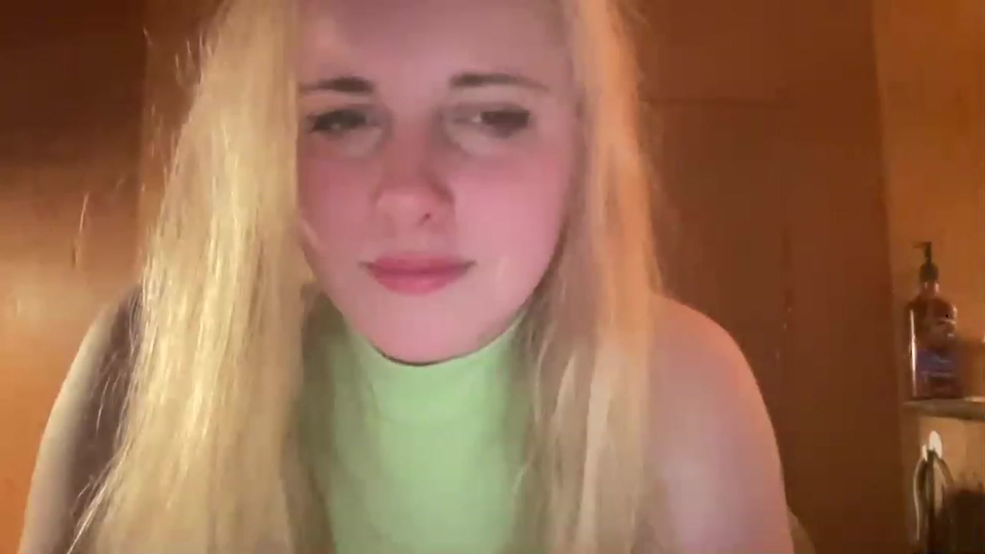 Gallery image thumbnail from Xo_margot_xo's myfreecams stream on, 03/27/2023, 10:12 image 10 of 20