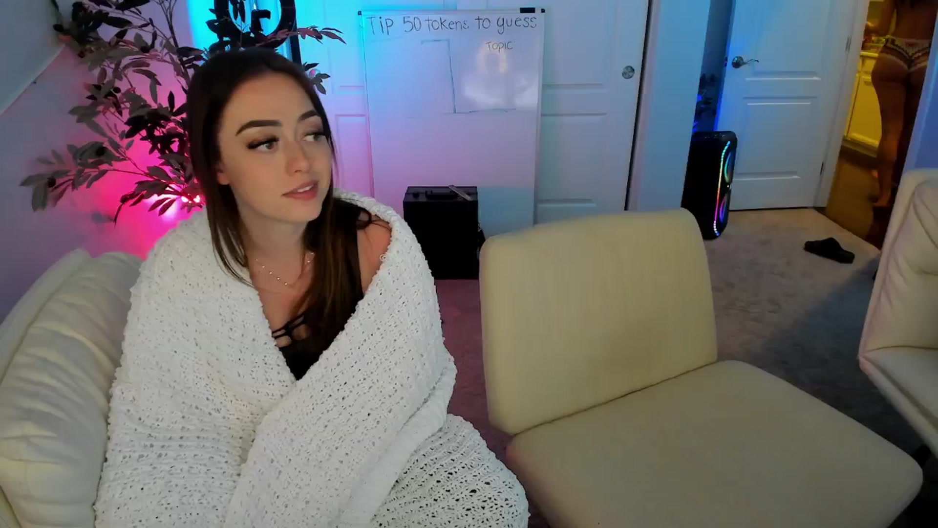 Gallery image thumbnail from Xo_zya's myfreecams stream on, 03/26/2025, 07:46 image 2 of 20