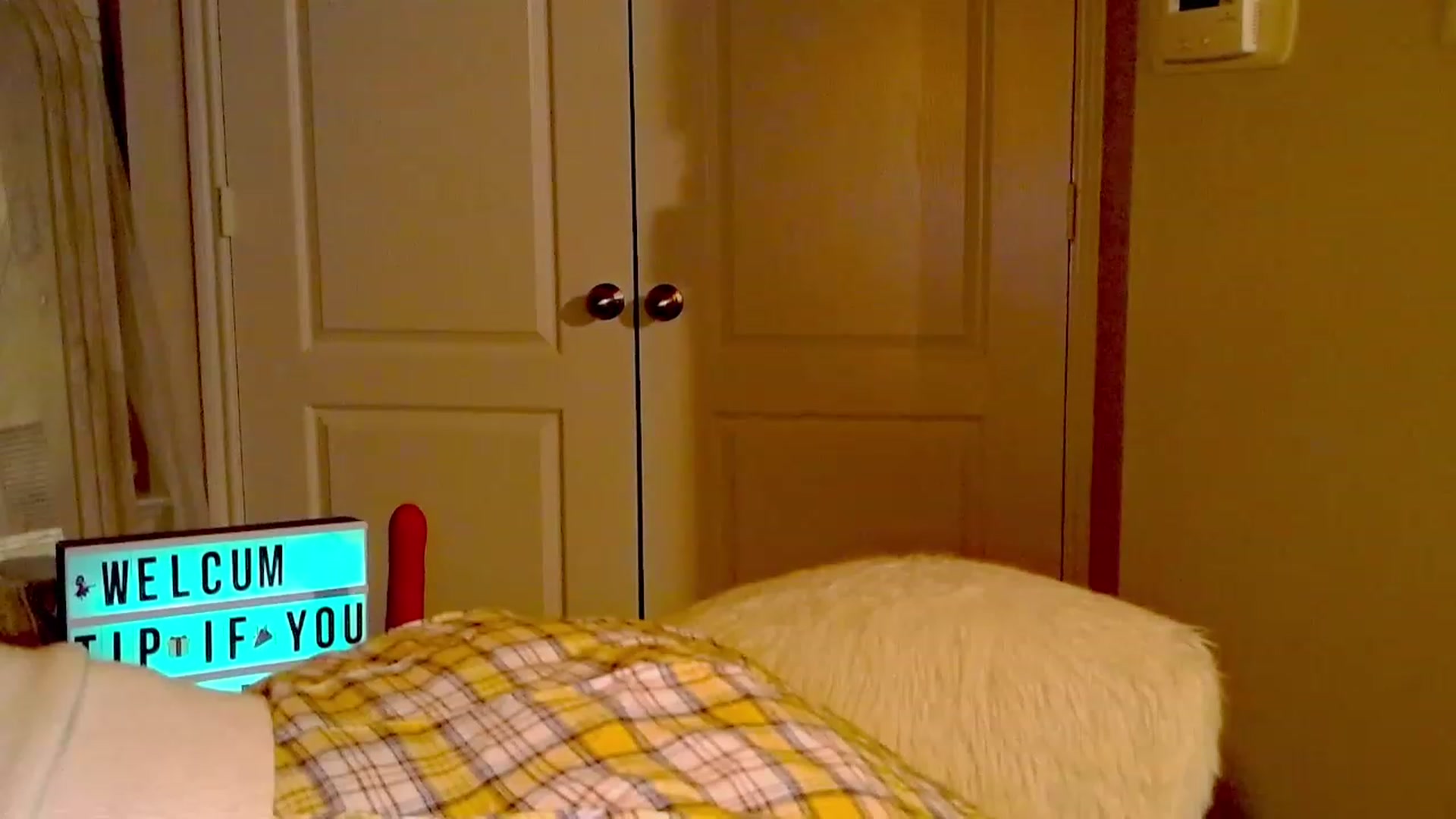 Gallery image thumbnail from Xonakitaxo's myfreecams stream on, 02/05/2023, 05:53 image 19 of 20