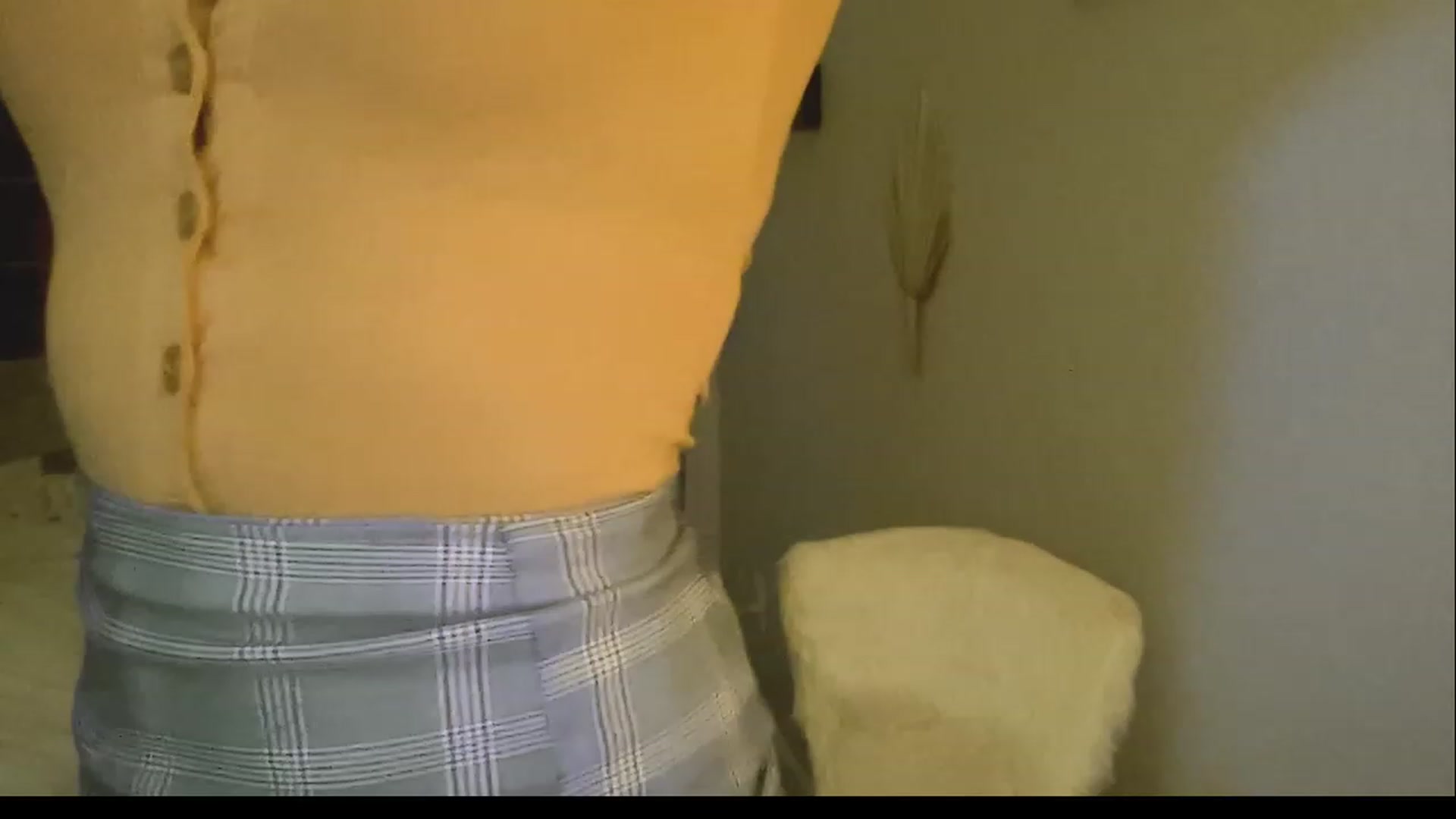 Gallery image thumbnail from Xonakitaxo's myfreecams stream on, 03/10/2023, 07:41 image 13 of 20