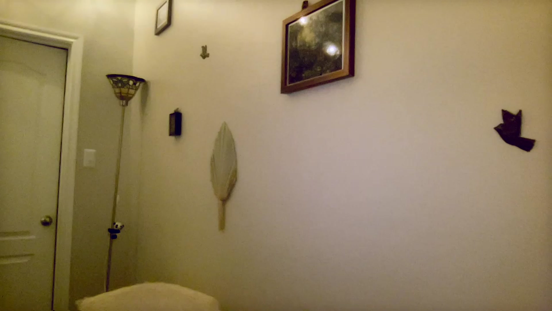 Gallery image thumbnail from Xonakitaxo's myfreecams stream on, 04/10/2023, 07:08 image 4 of 20