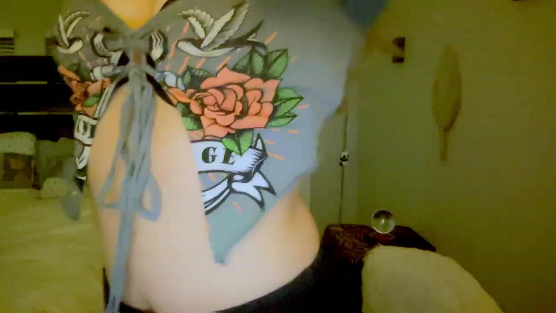 Gallery image thumbnail from Xonakitaxo's myfreecams stream on, 04/28/2023, 03:00 image 1 of 20