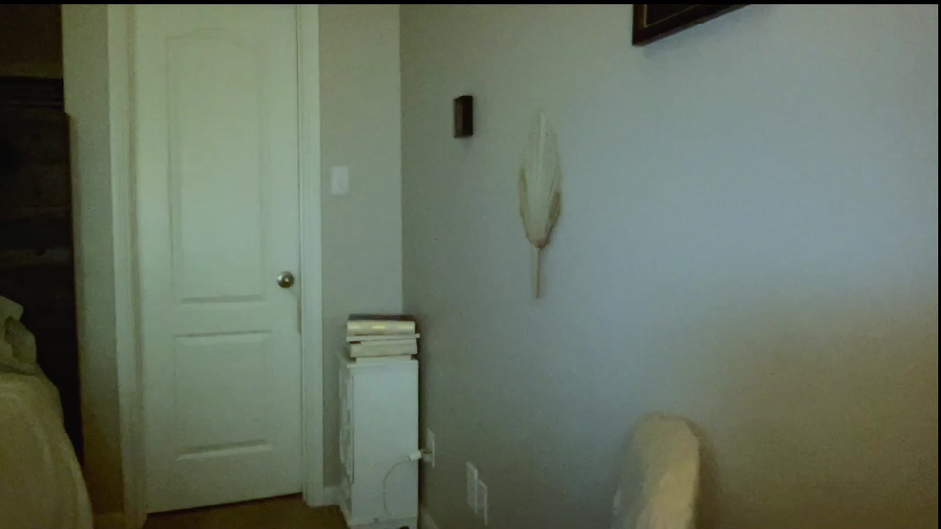 Gallery image thumbnail from Xonakitaxo's myfreecams stream on, 06/05/2023, 08:36 image 15 of 20