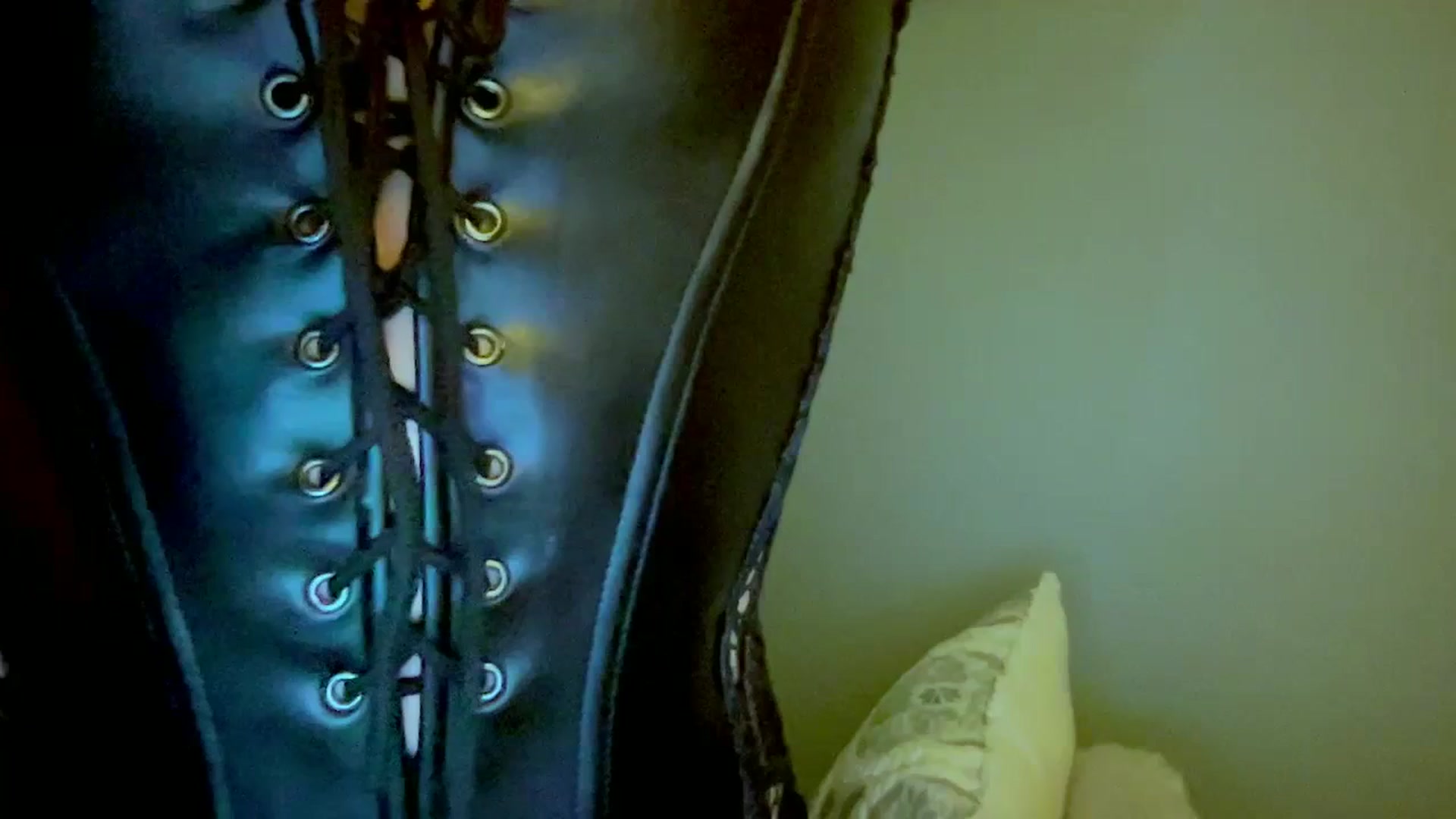 Gallery image thumbnail from Xonakitaxo's myfreecams stream on, 07/02/2023, 06:07 image 17 of 20