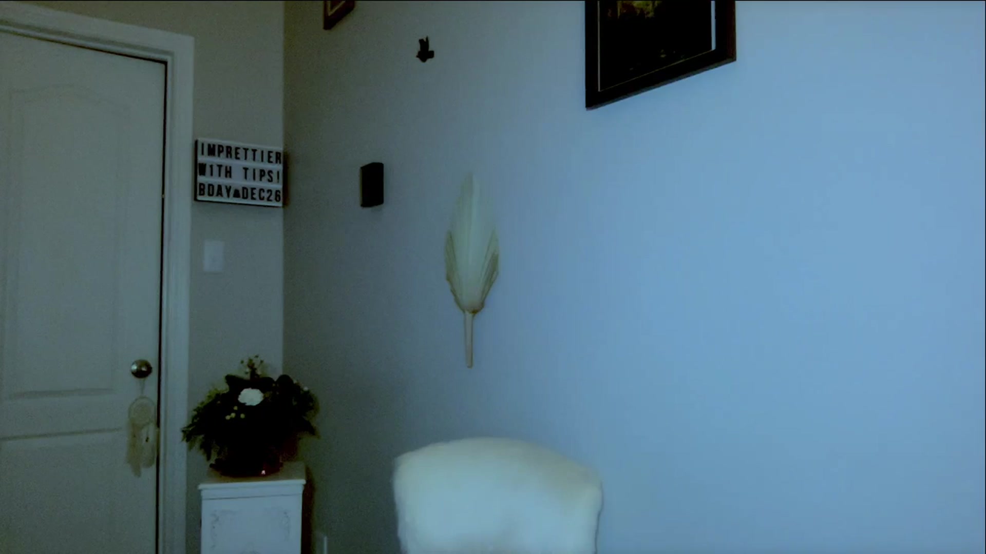 Gallery image thumbnail from Xonakitaxo's myfreecams stream on, 12/10/2023, 06:12 image 18 of 20
