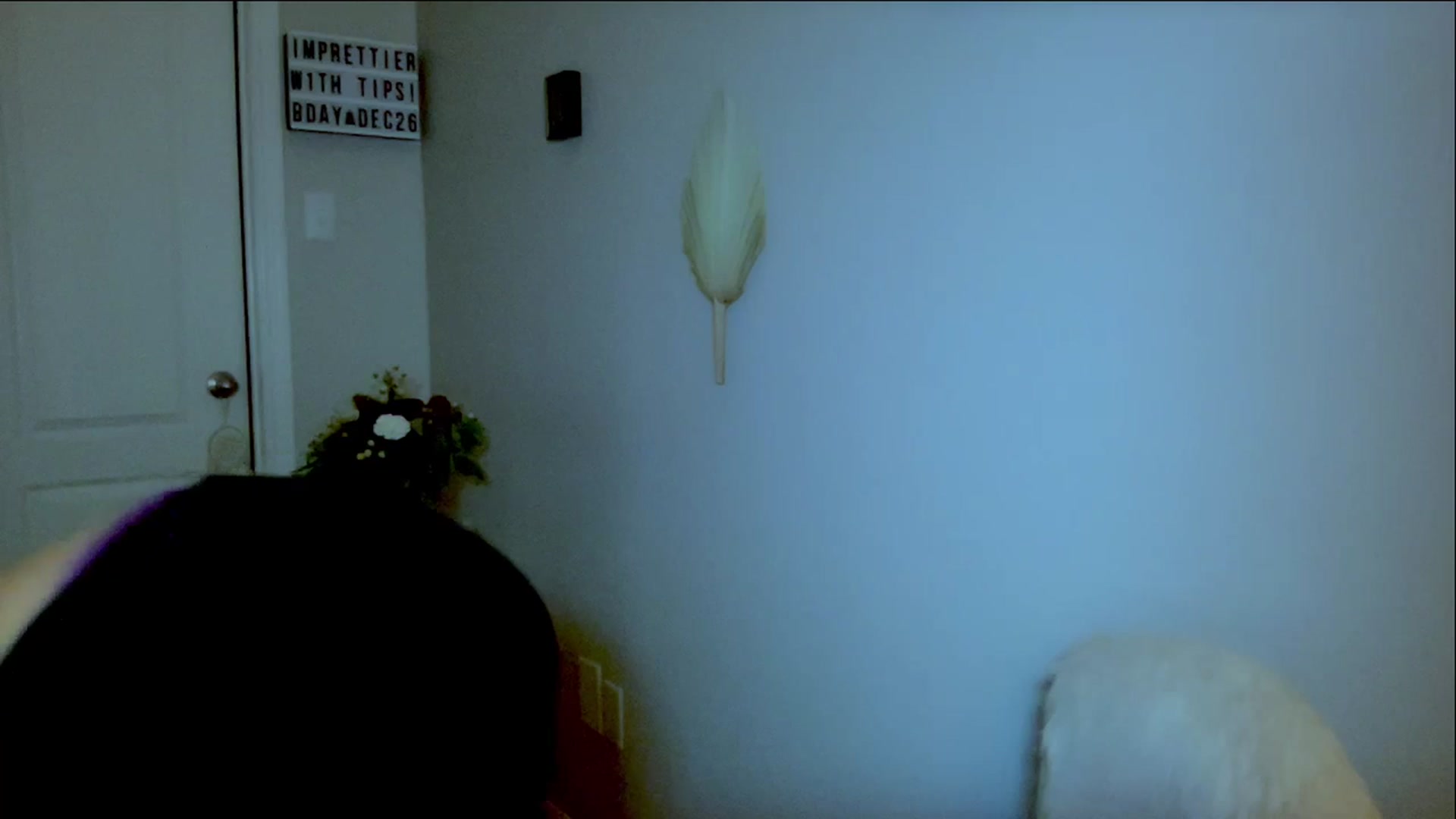 Gallery image thumbnail from Xonakitaxo's myfreecams stream on, 12/10/2023, 07:53 image 17 of 20
