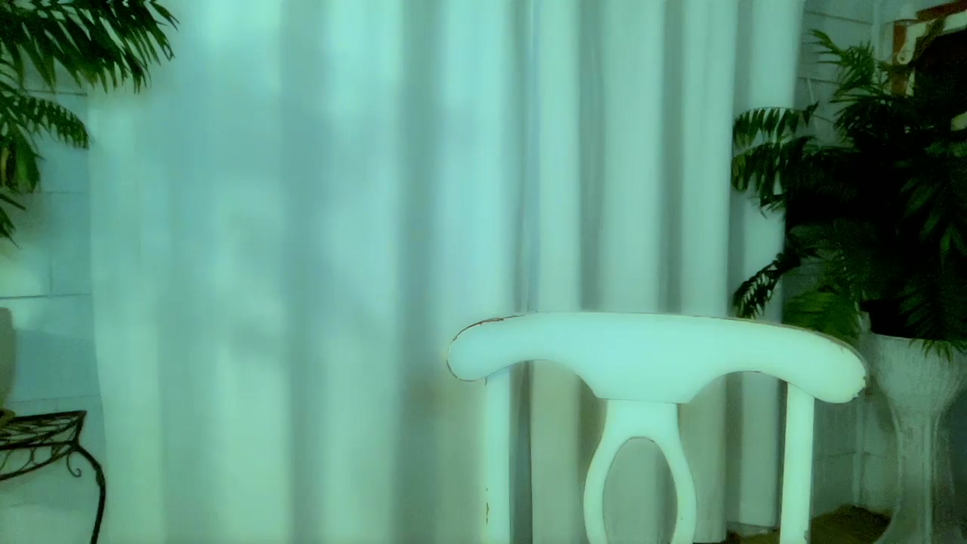 Gallery image thumbnail from Xonakitaxo's myfreecams stream on, 09/09/2024, 03:44 image 7 of 20