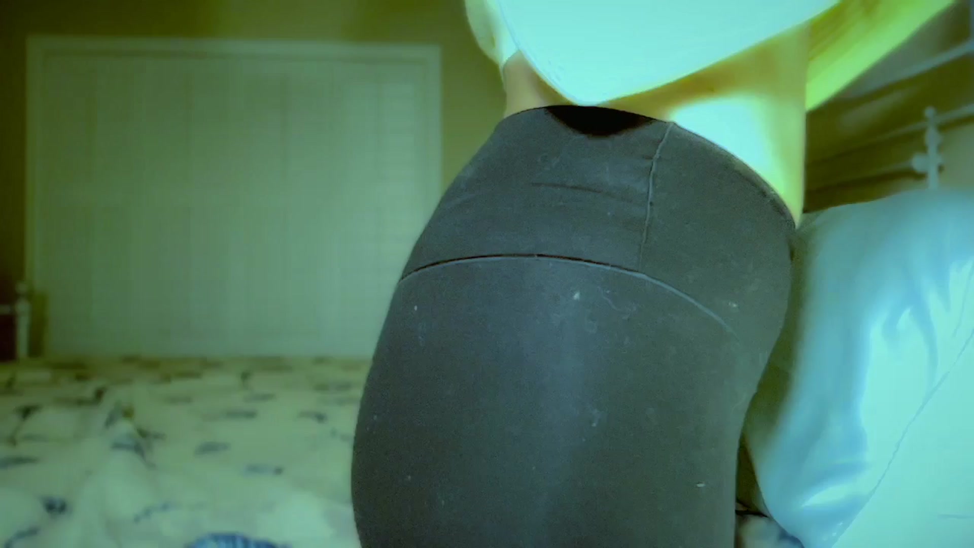 Gallery image thumbnail from Xonakitaxo's myfreecams stream on, 10/29/2024, 06:40 image 1 of 20
