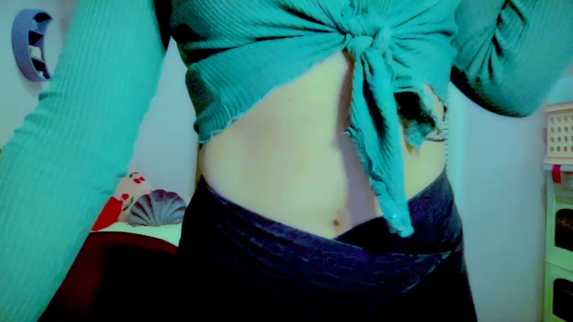Gallery image thumbnail from Xonakitaxo's myfreecams stream on, 03/15/2025, 05:48 image 1 of 20