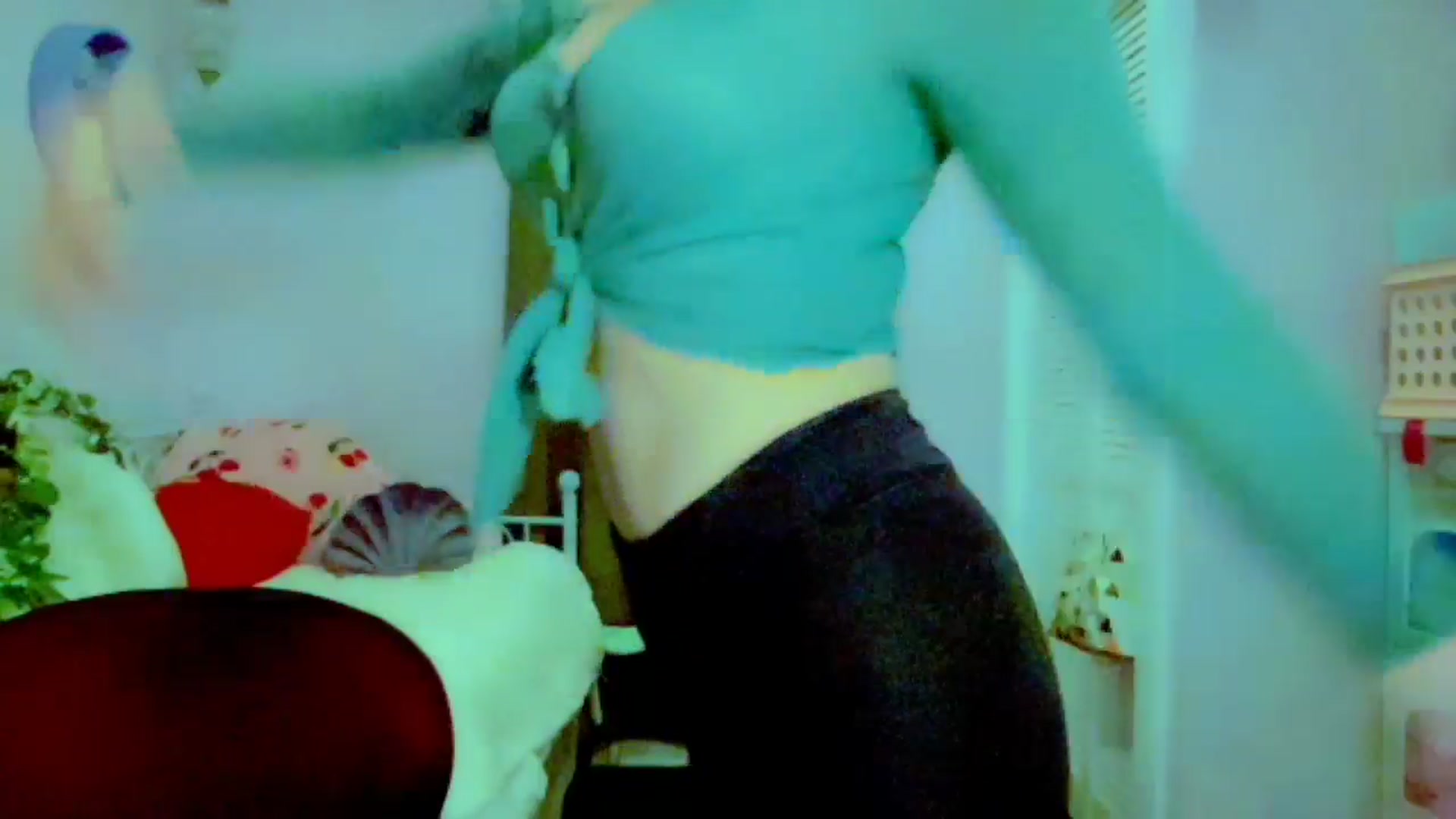 Gallery image thumbnail from Xonakitaxo's myfreecams stream on, 03/15/2025, 05:48 image 4 of 20