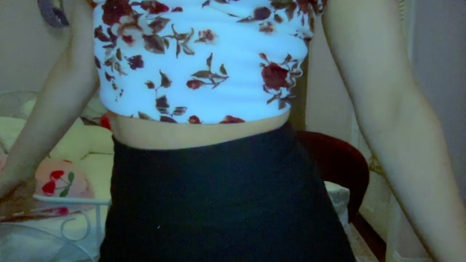 Gallery image thumbnail from Xonakitaxo's myfreecams stream on, 05/09/2025, 06:09 image 5 of 20