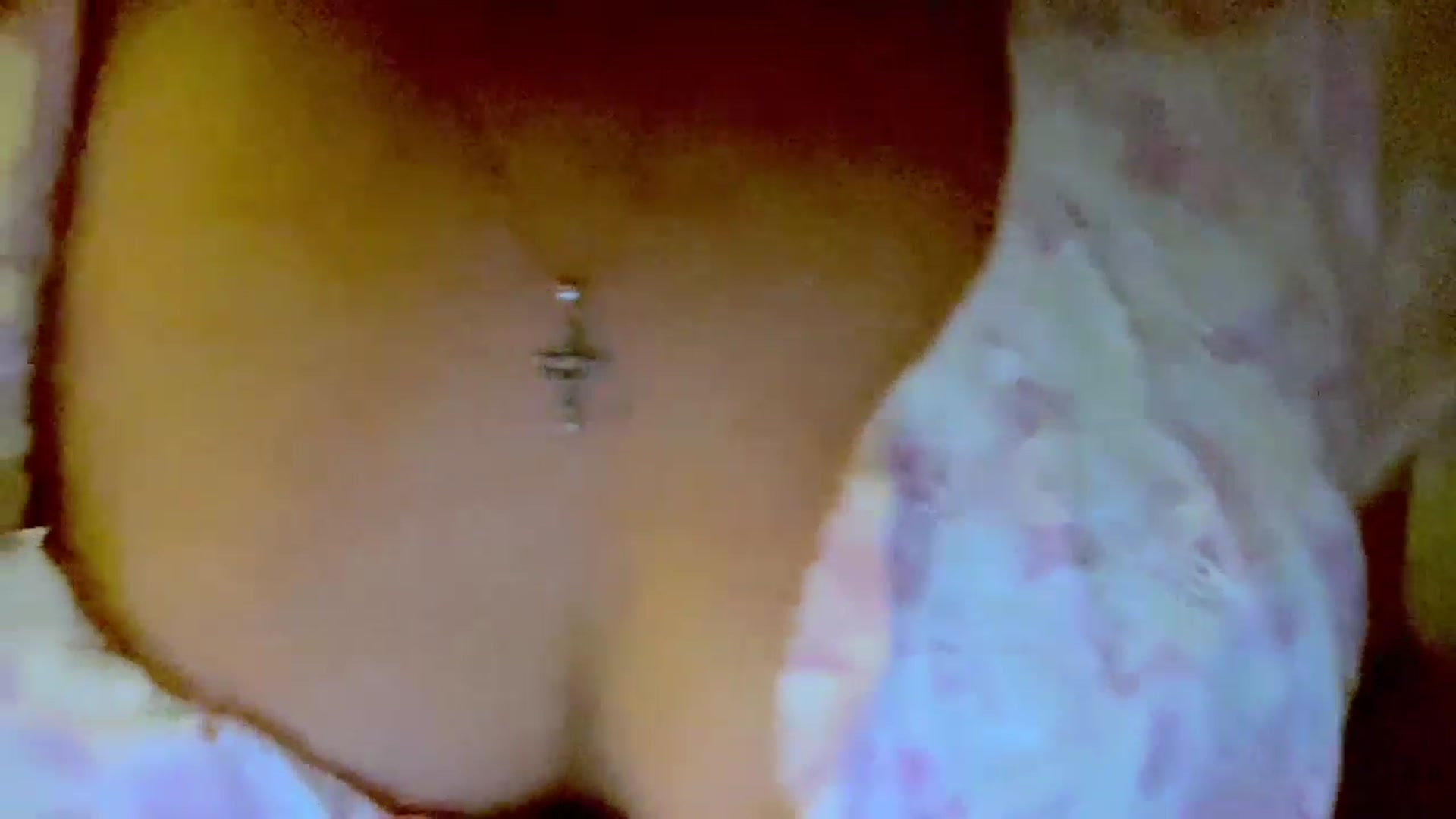 Gallery image thumbnail from Xonakitaxo's myfreecams stream on, 06/21/2025, 09:21 image 18 of 20