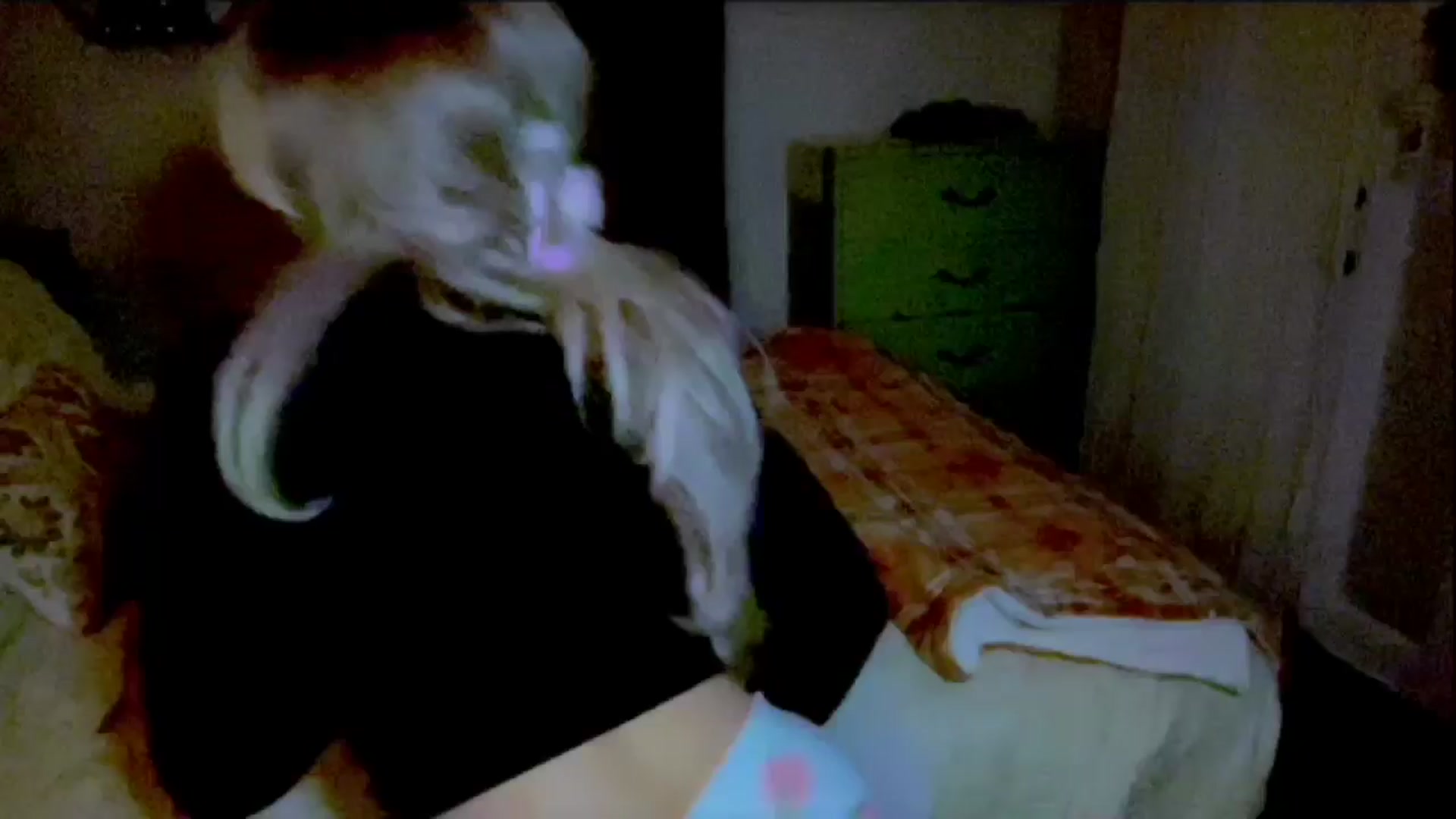 Gallery image thumbnail from Xonakitaxo's myfreecams stream on, 06/29/2025, 07:35 image 13 of 20