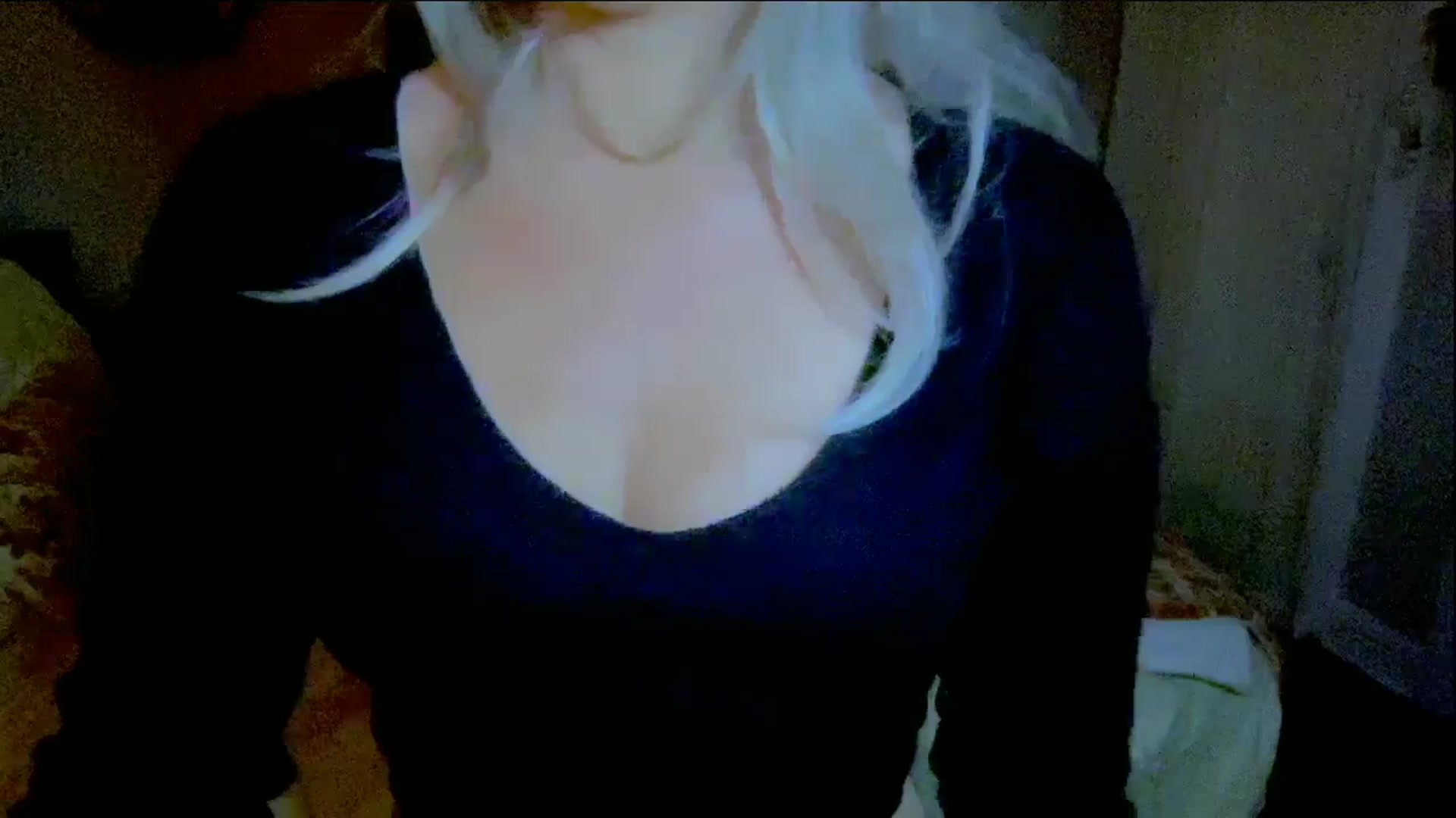 Gallery image thumbnail from Xonakitaxo's myfreecams stream on, 06/29/2025, 07:35 image 20 of 20