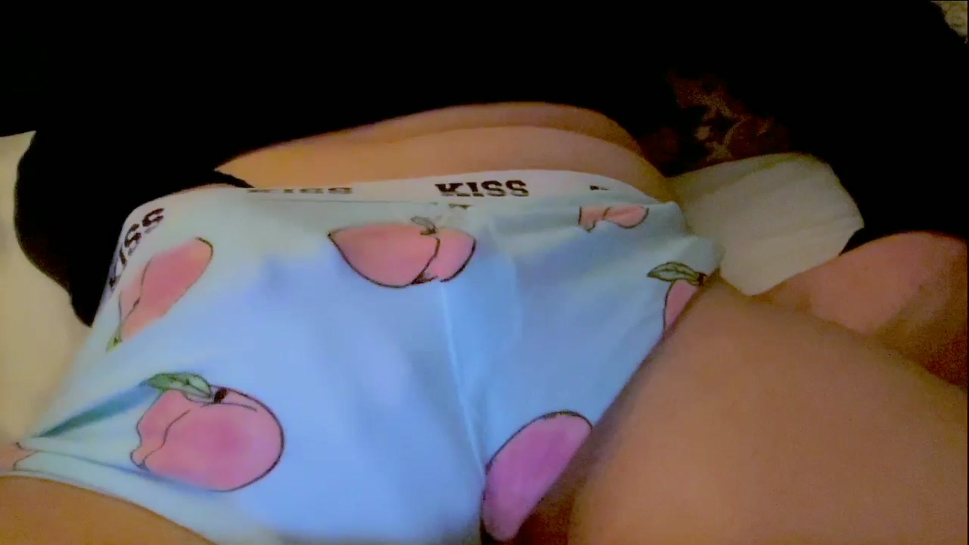 Gallery image thumbnail from Xonakitaxo's myfreecams stream on, 06/29/2025, 10:32 image 16 of 20