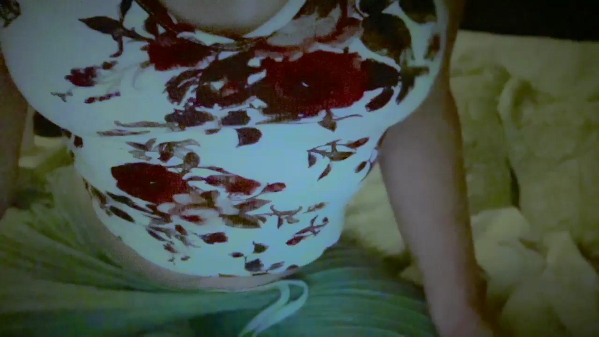 Gallery image thumbnail from Xonakitaxo's myfreecams stream on, 08/30/2025, 08:41 image 4 of 20