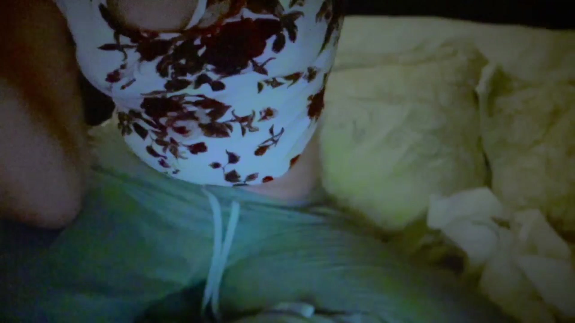 Gallery image thumbnail from Xonakitaxo's myfreecams stream on, 08/30/2025, 09:14 image 2 of 20