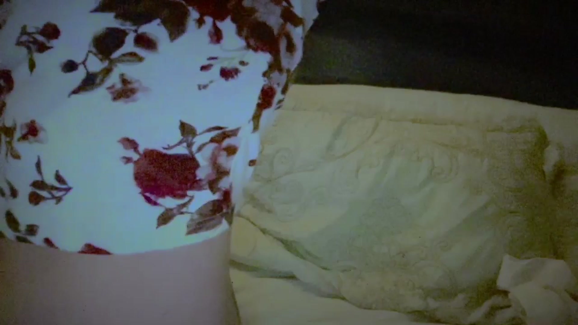 Gallery image thumbnail from Xonakitaxo's myfreecams stream on, 08/30/2025, 09:14 image 13 of 20
