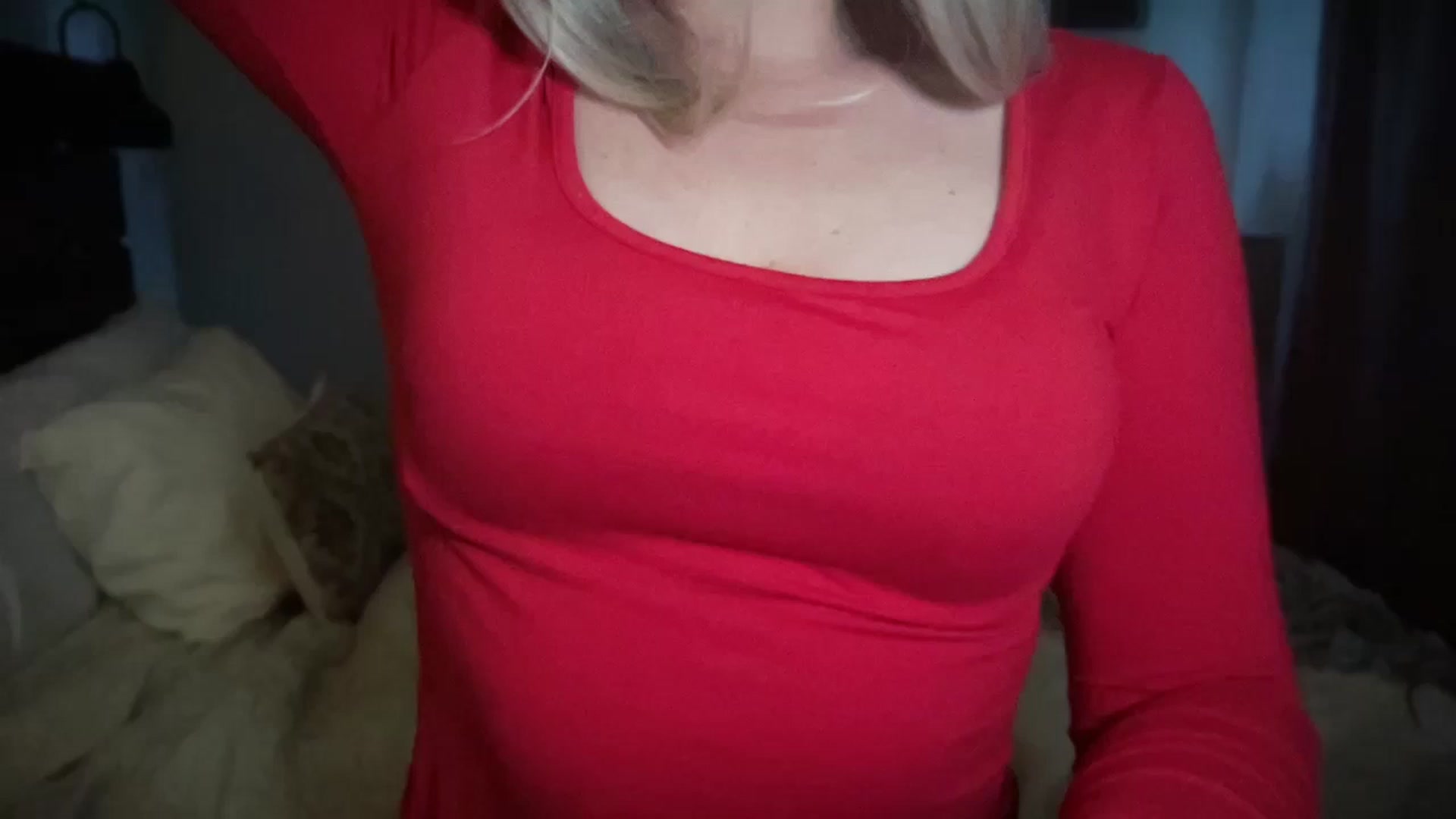 Gallery image thumbnail from Xonakitaxo's myfreecams stream on, 01/25/2026, 21:25 image 19 of 20