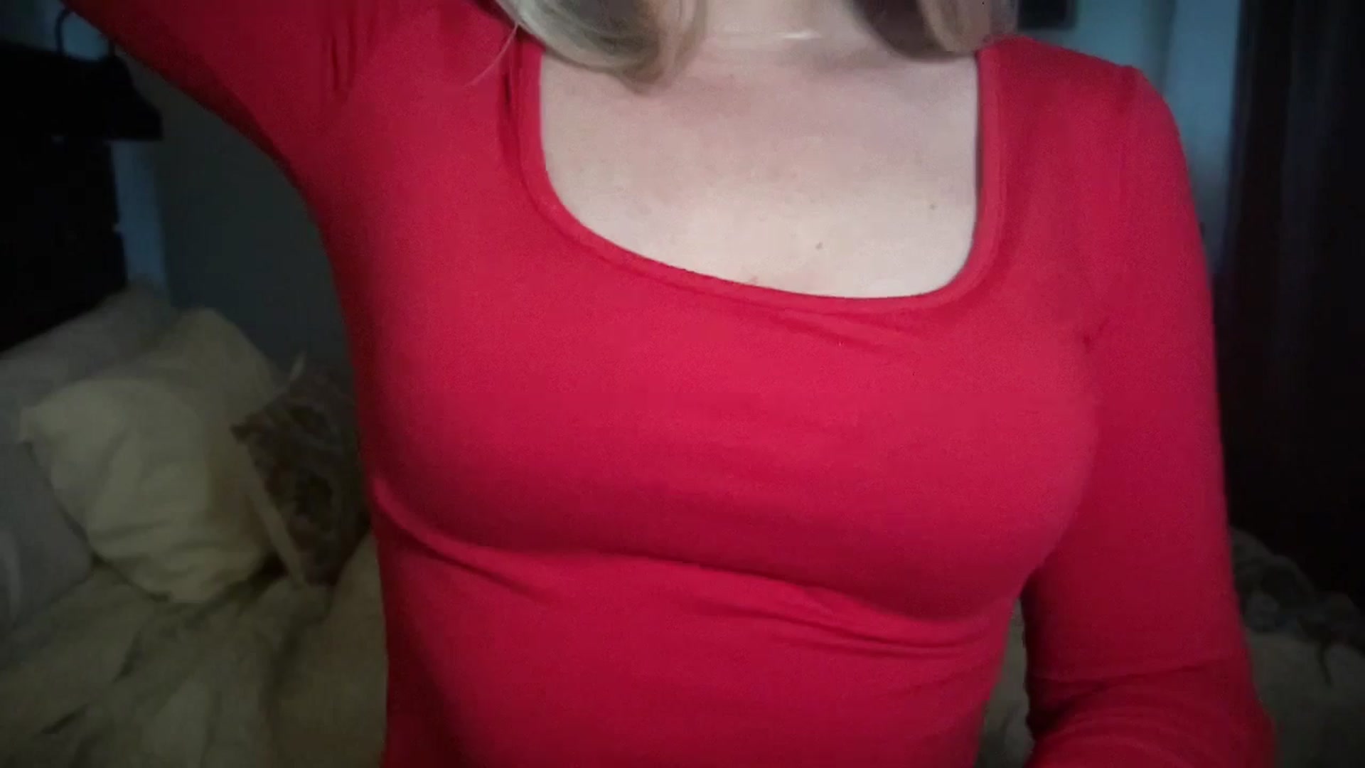 Gallery image thumbnail from Xonakitaxo's myfreecams stream on, 01/25/2026, 21:25 image 17 of 20