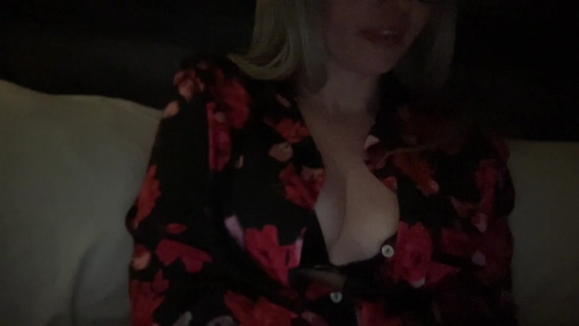 Gallery image thumbnail from Xonakitaxo's myfreecams stream on, 02/07/2026, 06:47 image 12 of 20