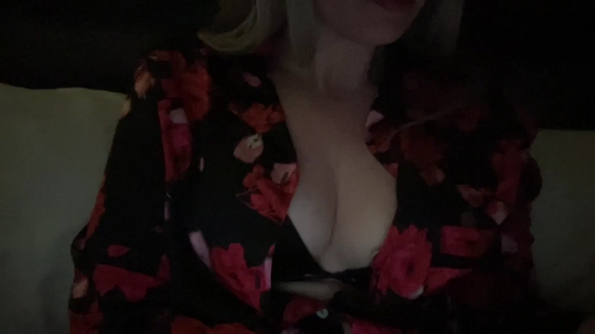 Gallery image thumbnail from Xonakitaxo's myfreecams stream on, 02/07/2026, 06:47 image 1 of 20